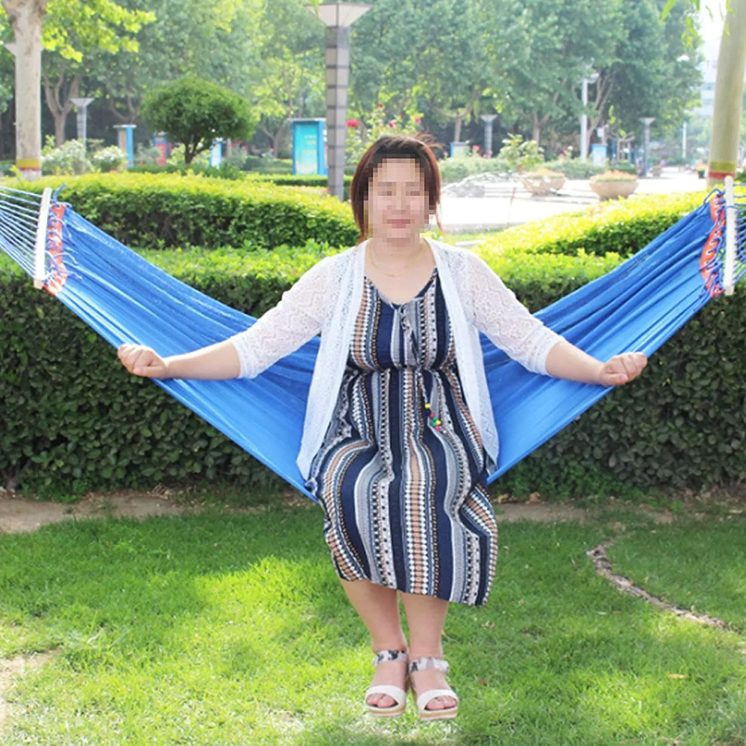 Camping Hammock Bed Hanging Camping Hammock Breathable Casual Mesh Lightweight Nylon Camping for Indoor Outdoor Travel Hiking Beach Hammock Swing (Color : Red)