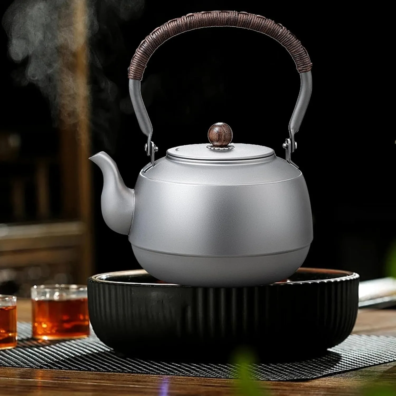 Camping Kettle Tea Pot Portable with Lid for Open Fire Teapot Titanium Water Pot for Picnic Camping Traveling Hiking Outdoor