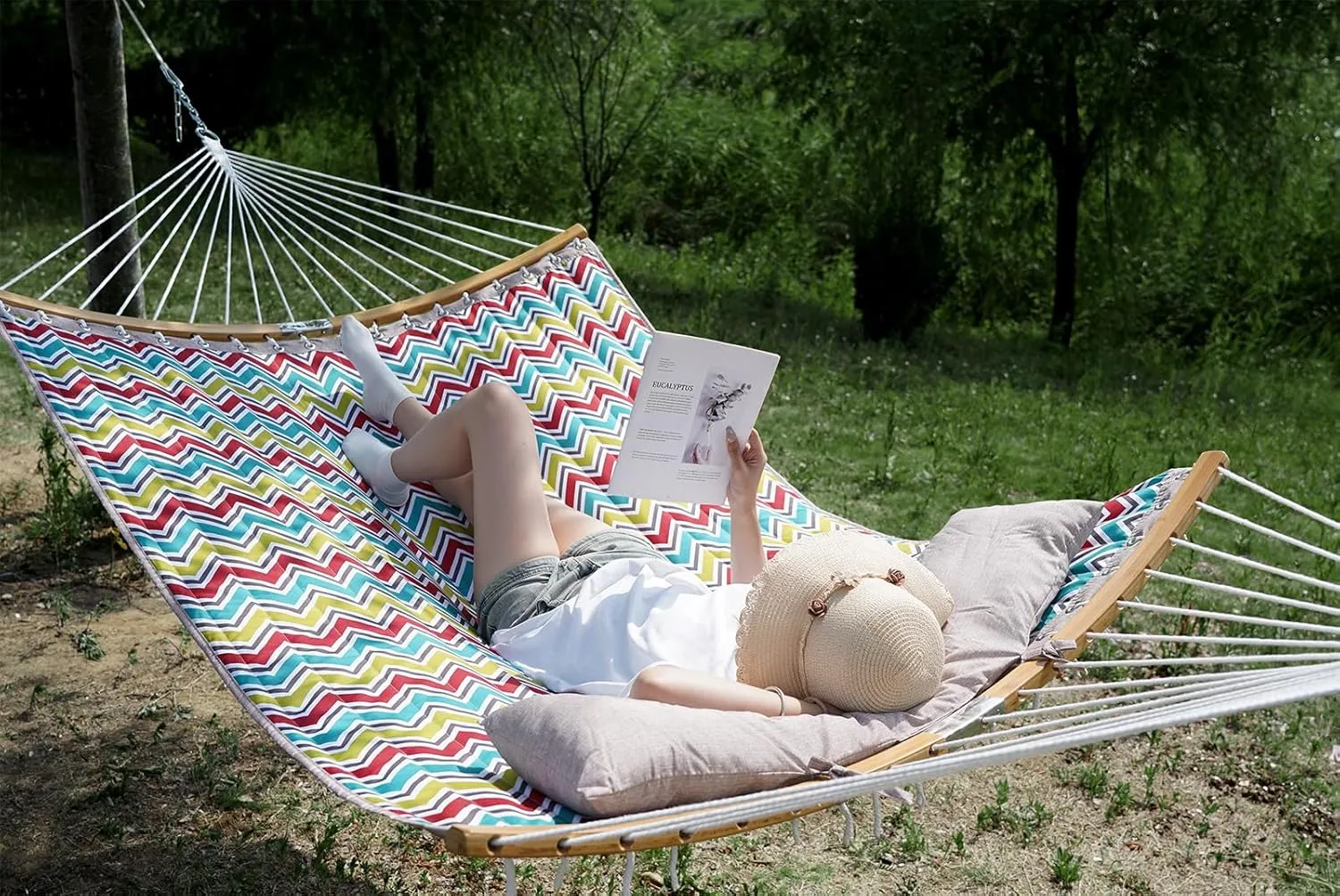 Double Hammock - 2 Person Hammock for Outside, with Spreader Bars & Detachable Pillow, 140x190 cm Large Hammocks with Carrying Bag (Color Stripe)