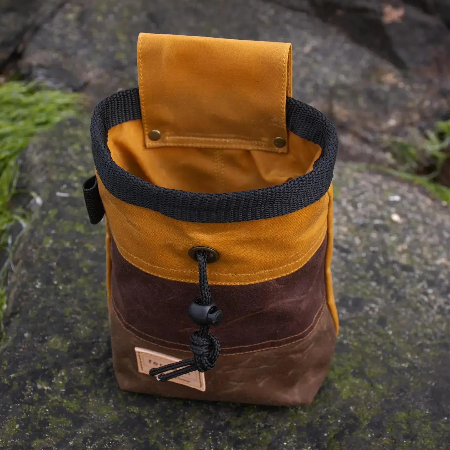 Fernweh UK Waxed Canvas Rock Climbing Chalk Bag - Sand/Bracken/Bark