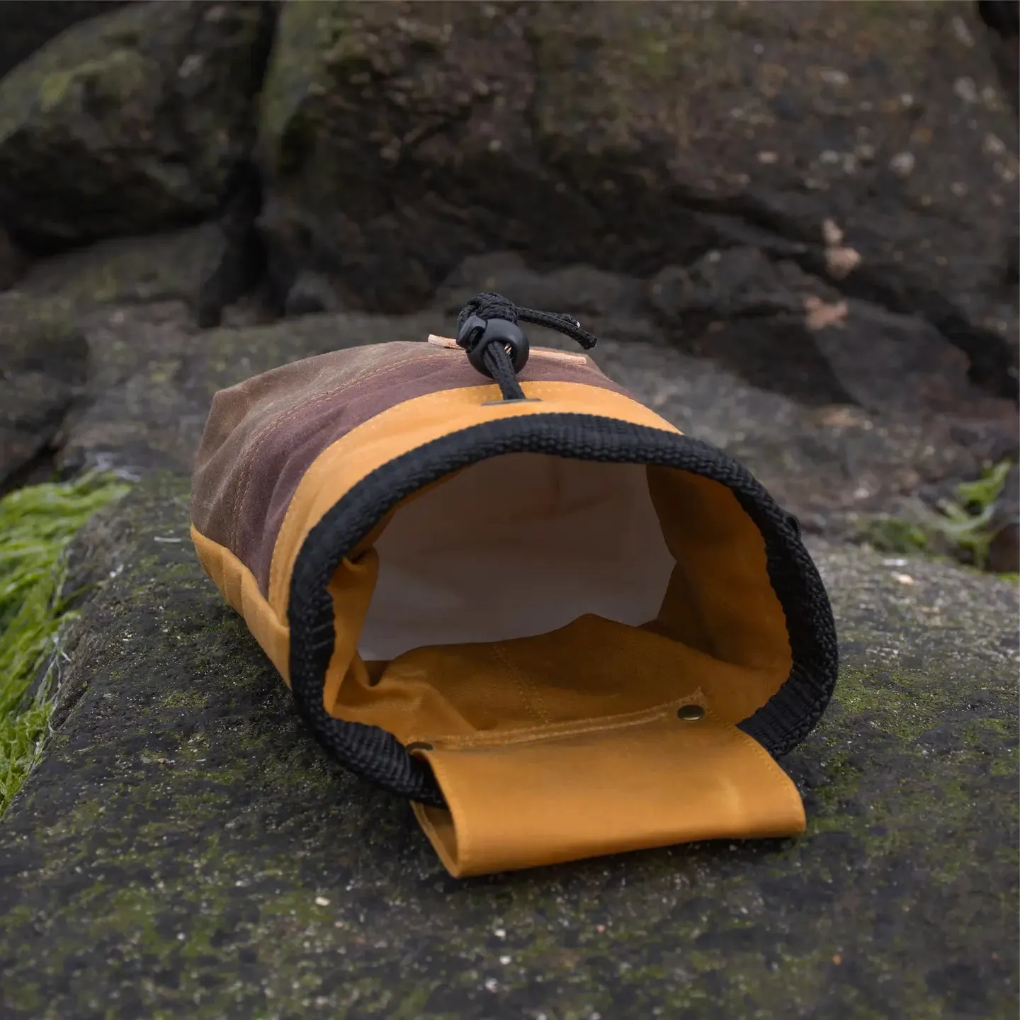 Fernweh UK Waxed Canvas Rock Climbing Chalk Bag - Sand/Bracken/Bark
