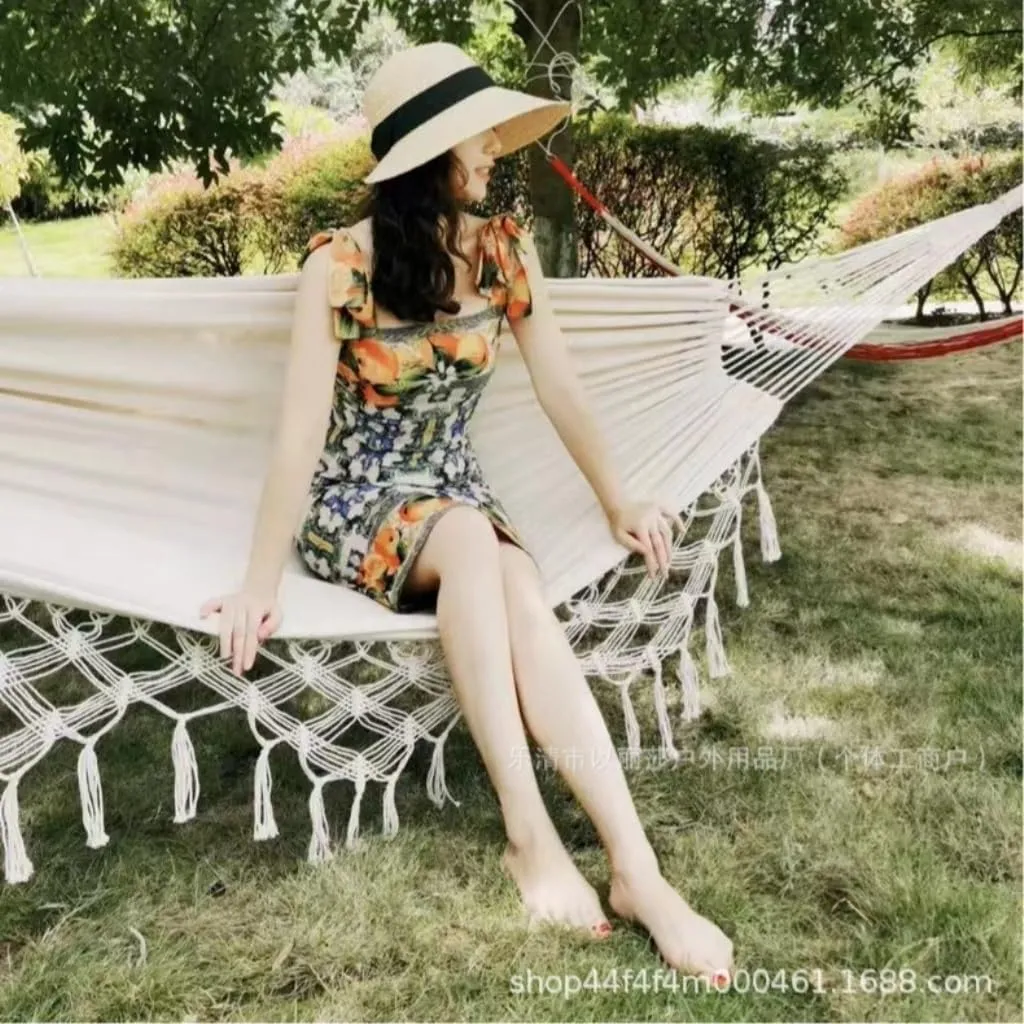 Hammocks Double Tassel Hammock Outdoor Bohemian Style Homestay with Canvas Anti-Rollover Swing Rocking Net Bed Camping Hammocks(White)