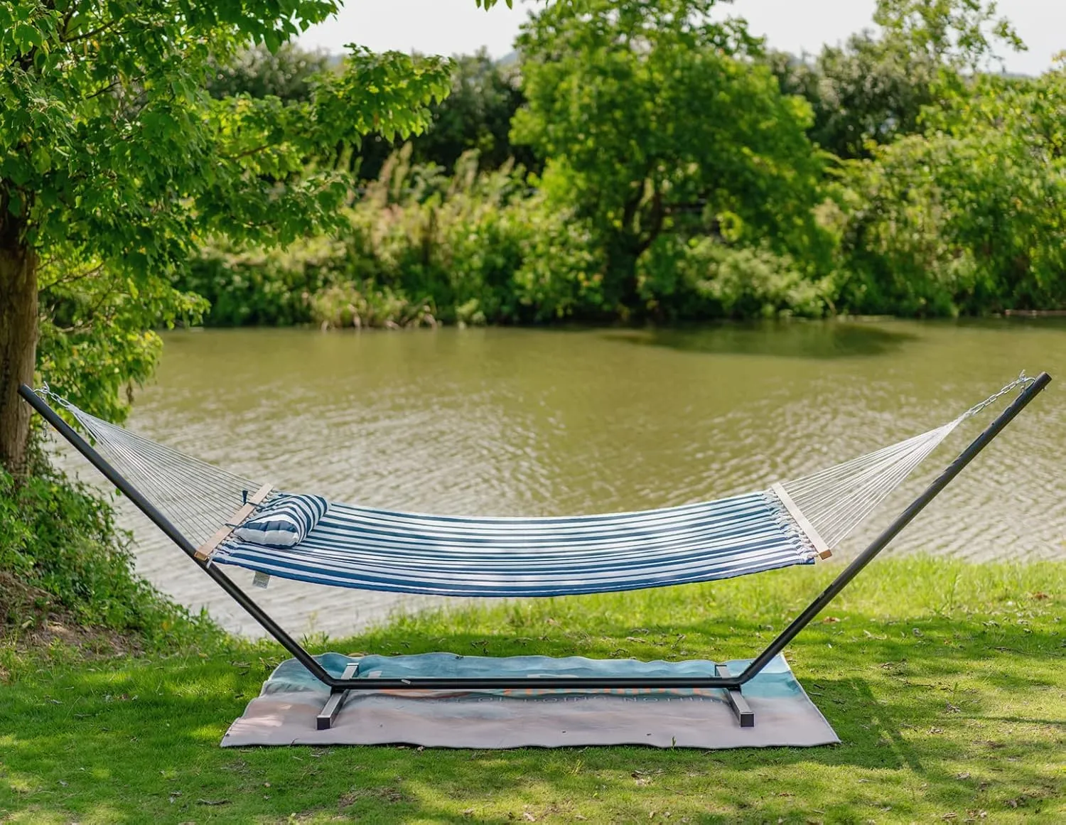 Lazy Daze 12 FT Quilted Double Hammock with Spreader Bar, 2-Person, 450 lbs Capacity, Blue White