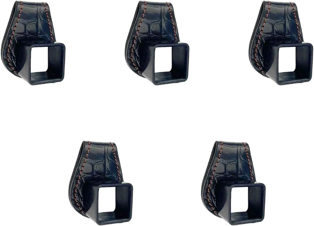 Leathers Billiard Chalk Holder Portable Fix Cue Chalk Bag with Belt Clip Billiard Pool Chalk Holder Delicate Stitching Portable Leathers Chalk Bag Cue Sports Equipment
