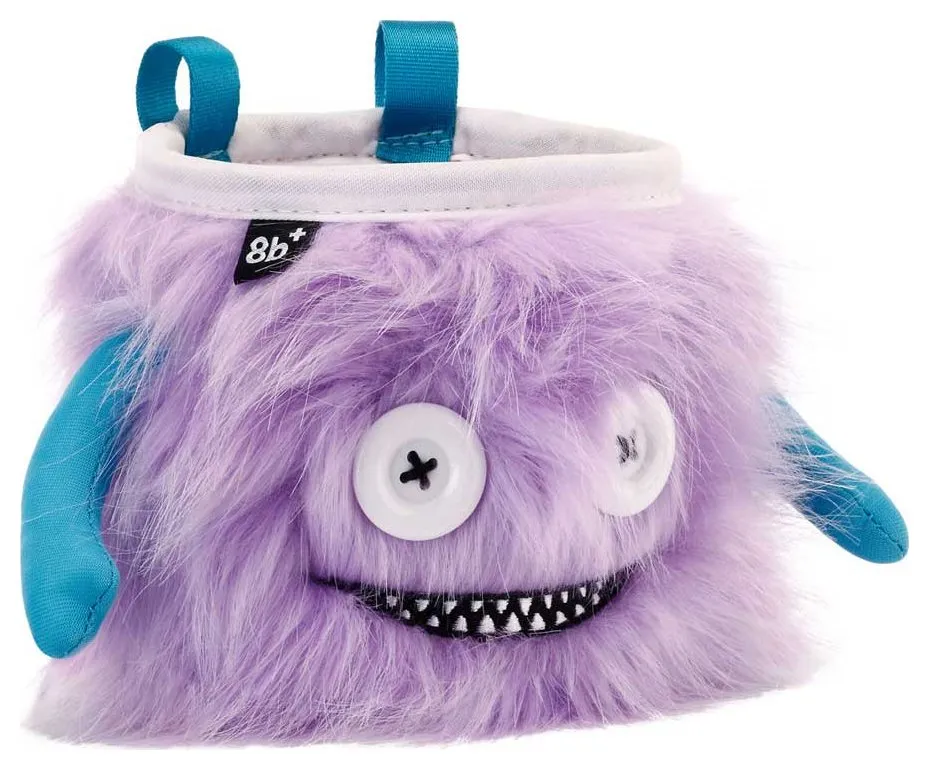 Lilly, chalk bag