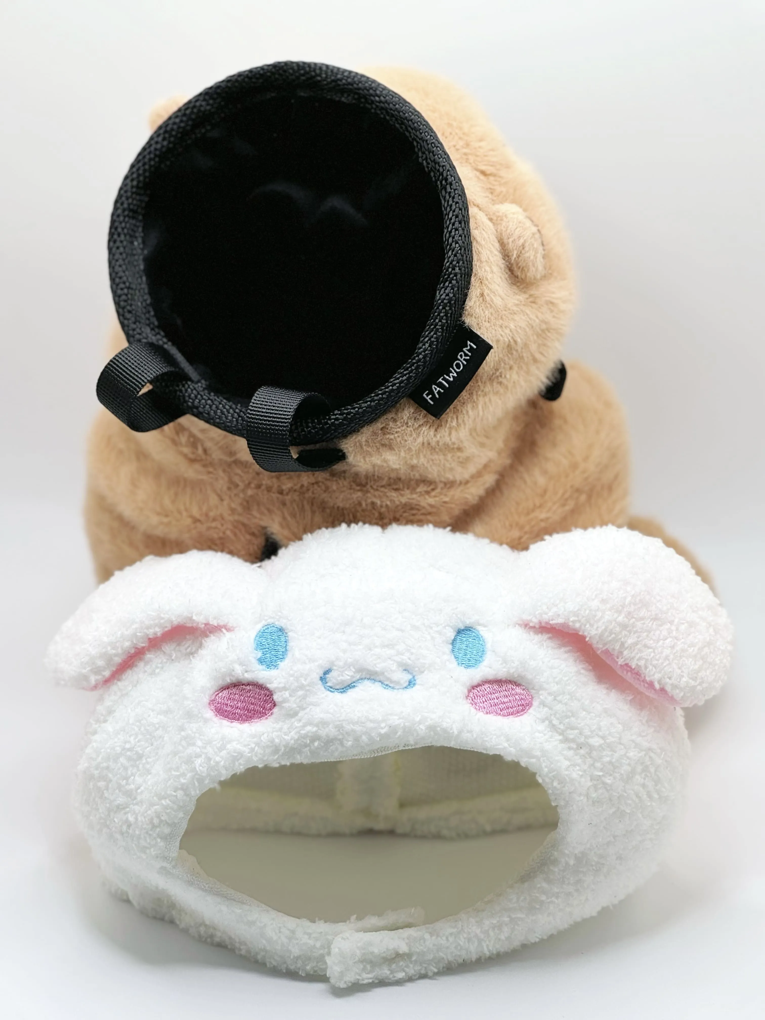 Limited Edition Baby Capybara x Cinnamoroll Chalk Bag