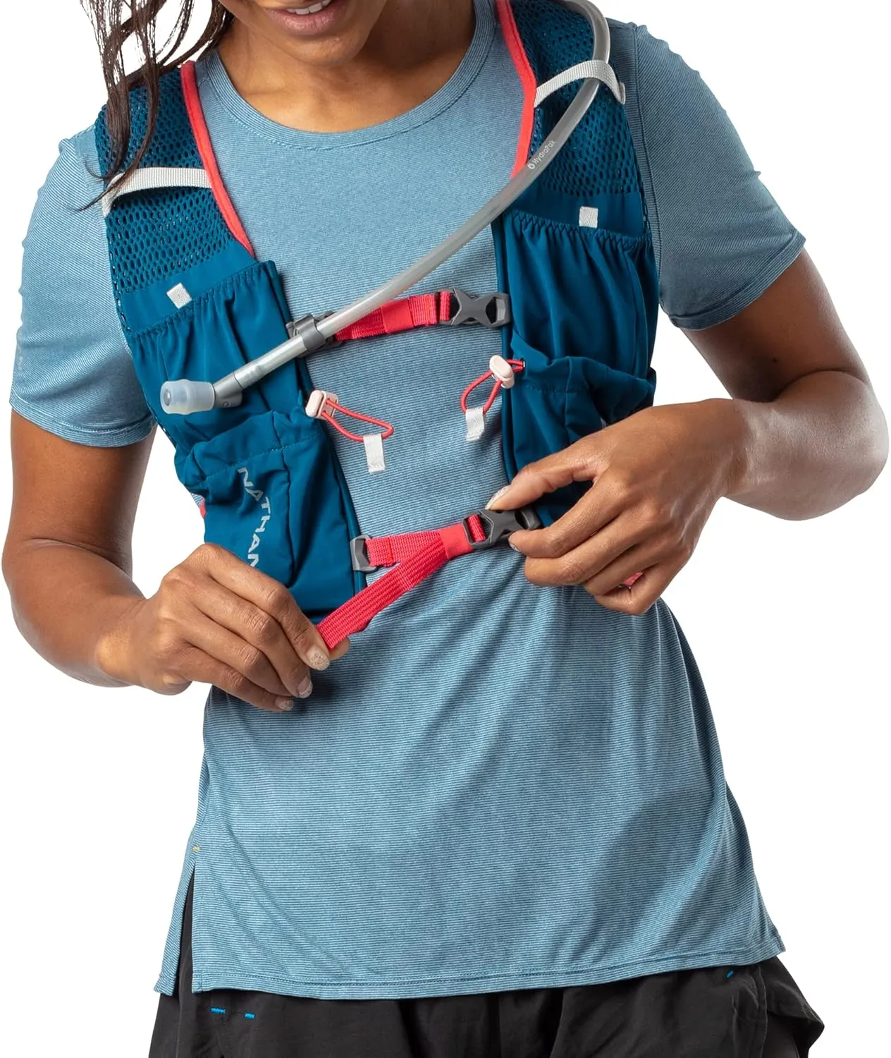 Nathan VaporAir Lite 4 Liter Vest & Hydration Pack with 2L Bladder, Front Water Bottle Pockets, Soft & Breathable Material for Comfort