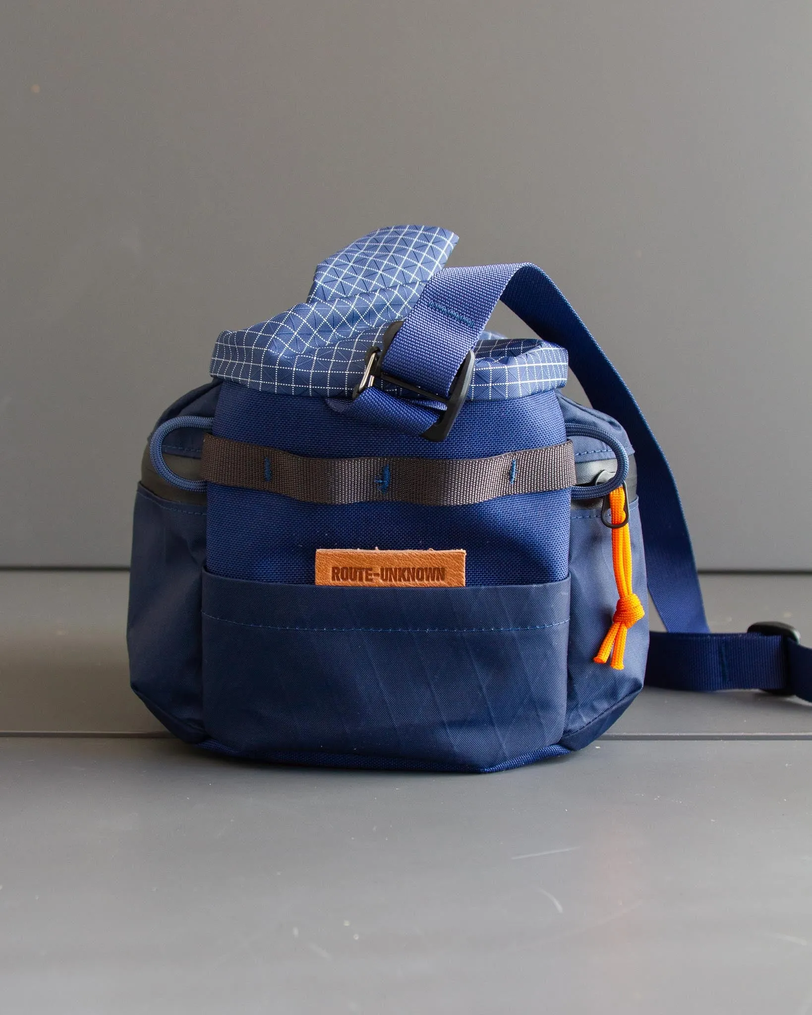 Navy Blue Chalk Bucket V1