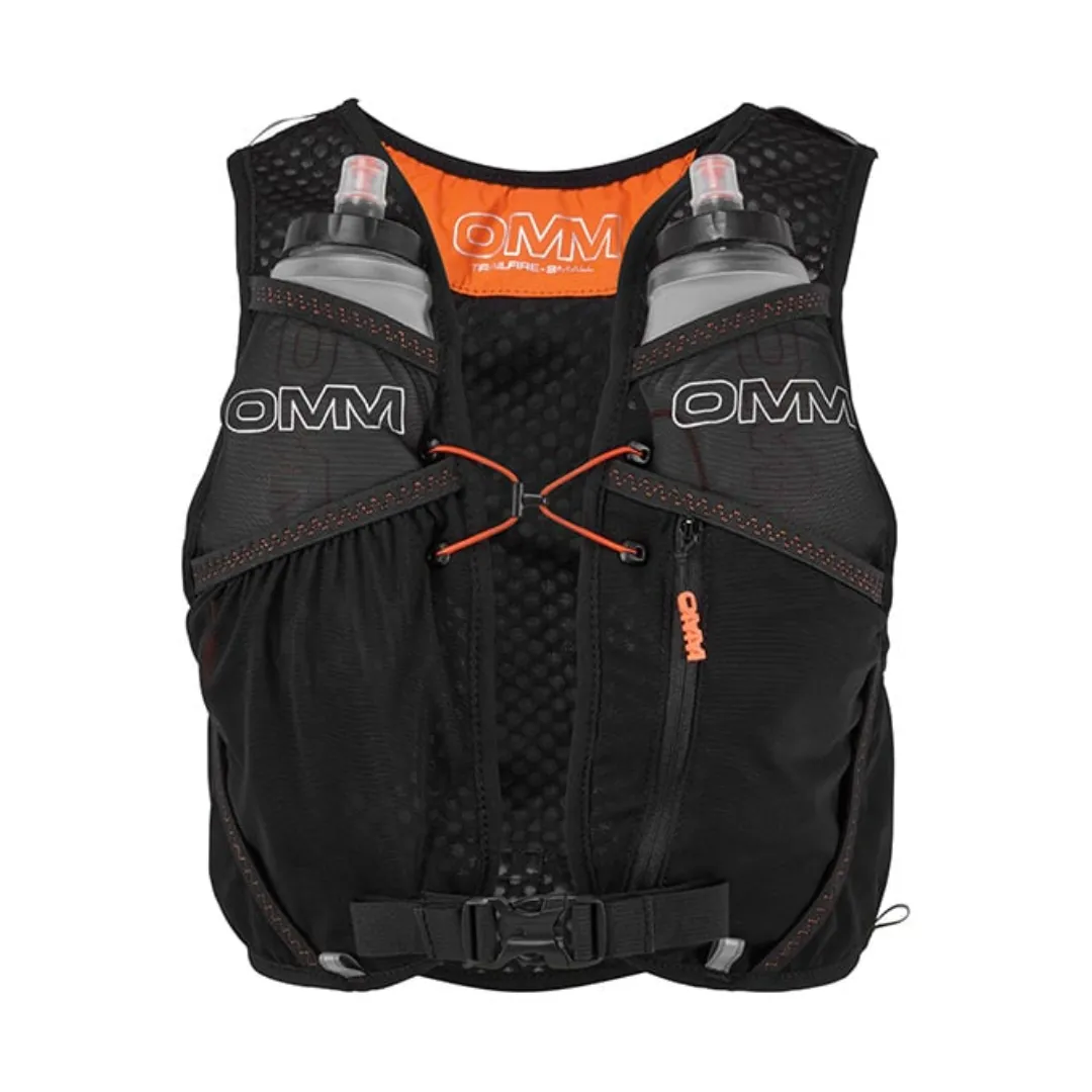 OMM Trail Fire Vest   2 x 350ml Flexi Flask