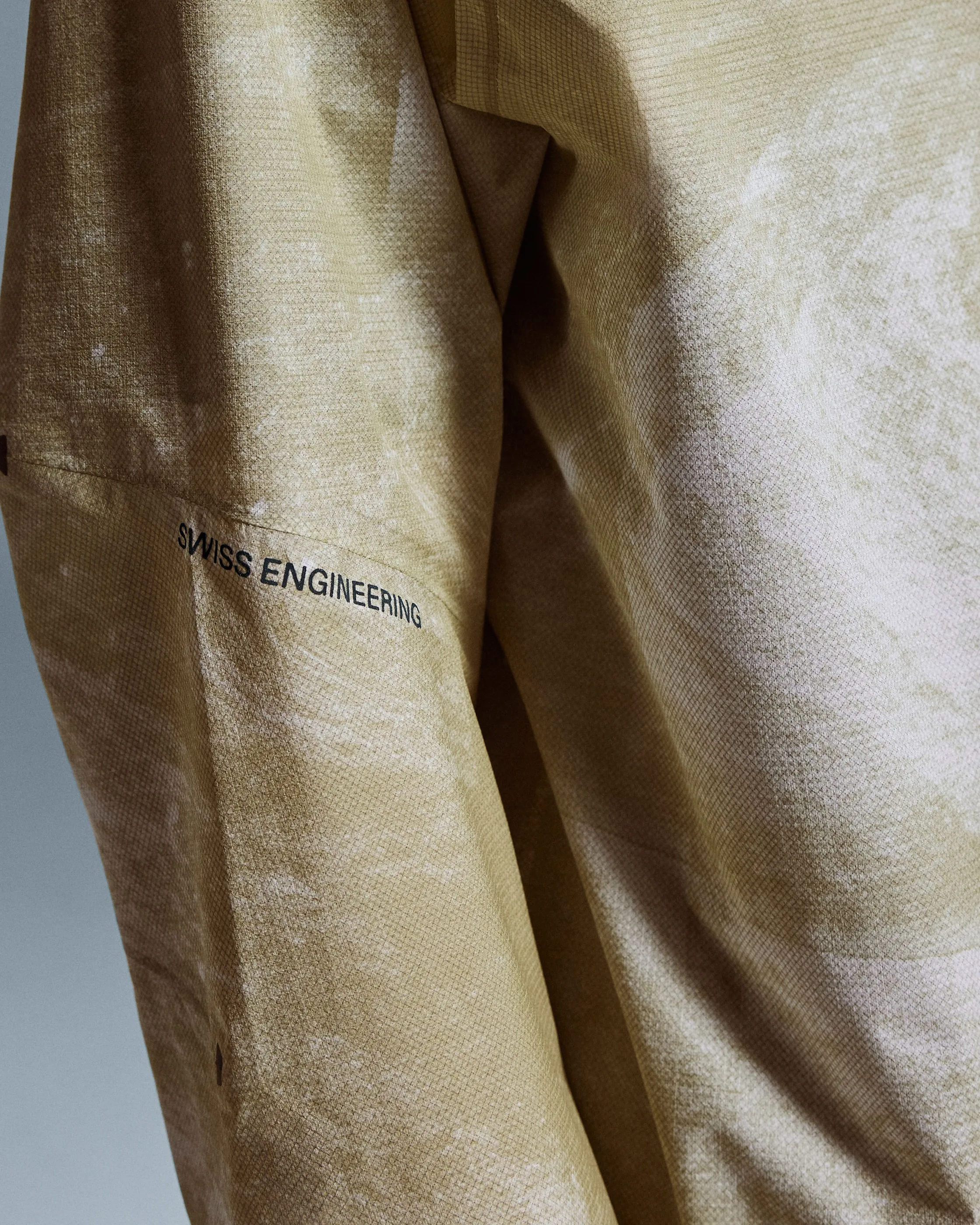 On Ultra Jacket (Men's)