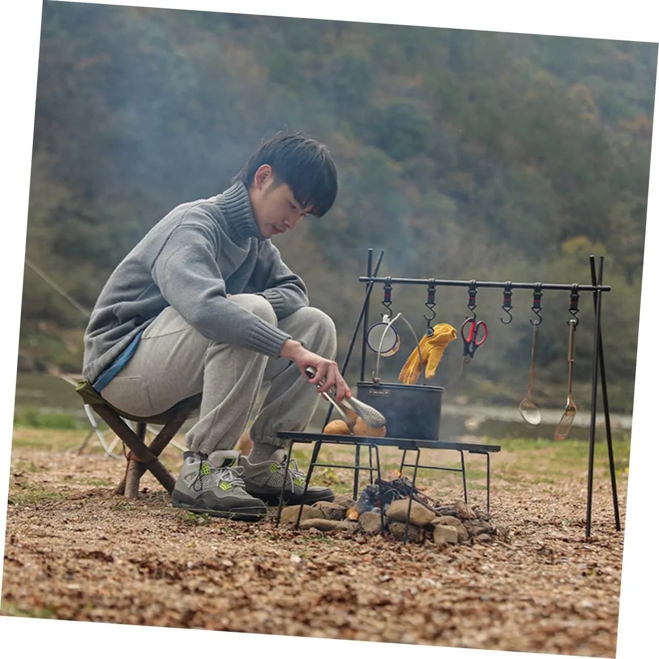 SUPVOX 2pcs Outdoor Tripod Stool with Rope Portable Camping Stool Kit for Fishing BBQ and Outdoor Activities Easy to up Comfortable Design for Hiking and Travel