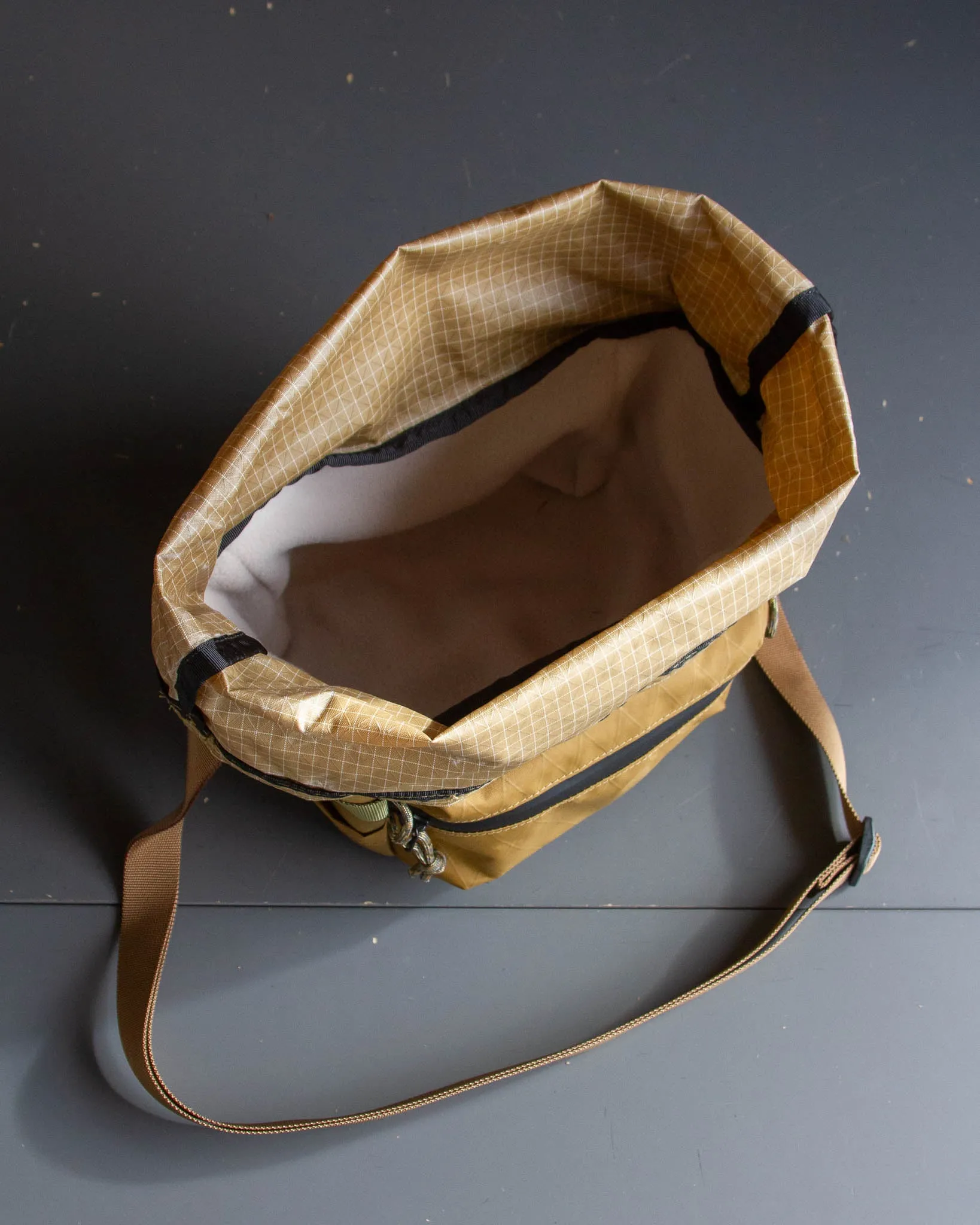Tan Chalk Bucket V1
