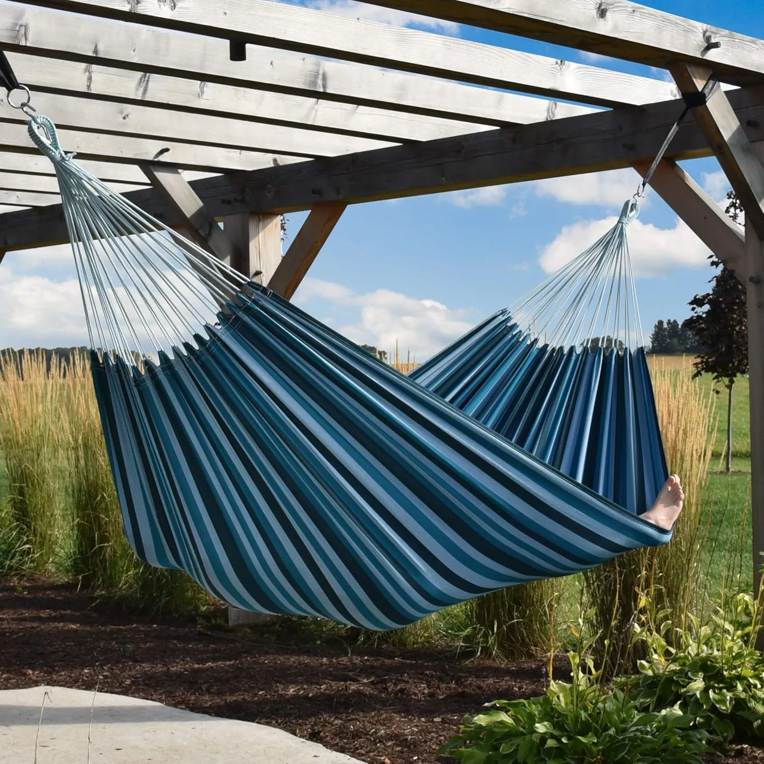 Vivere Brazilian Style Double Cotton Hammock with Polyester End Strings, 450 lb Weight Capacity (Blue Lagoon)