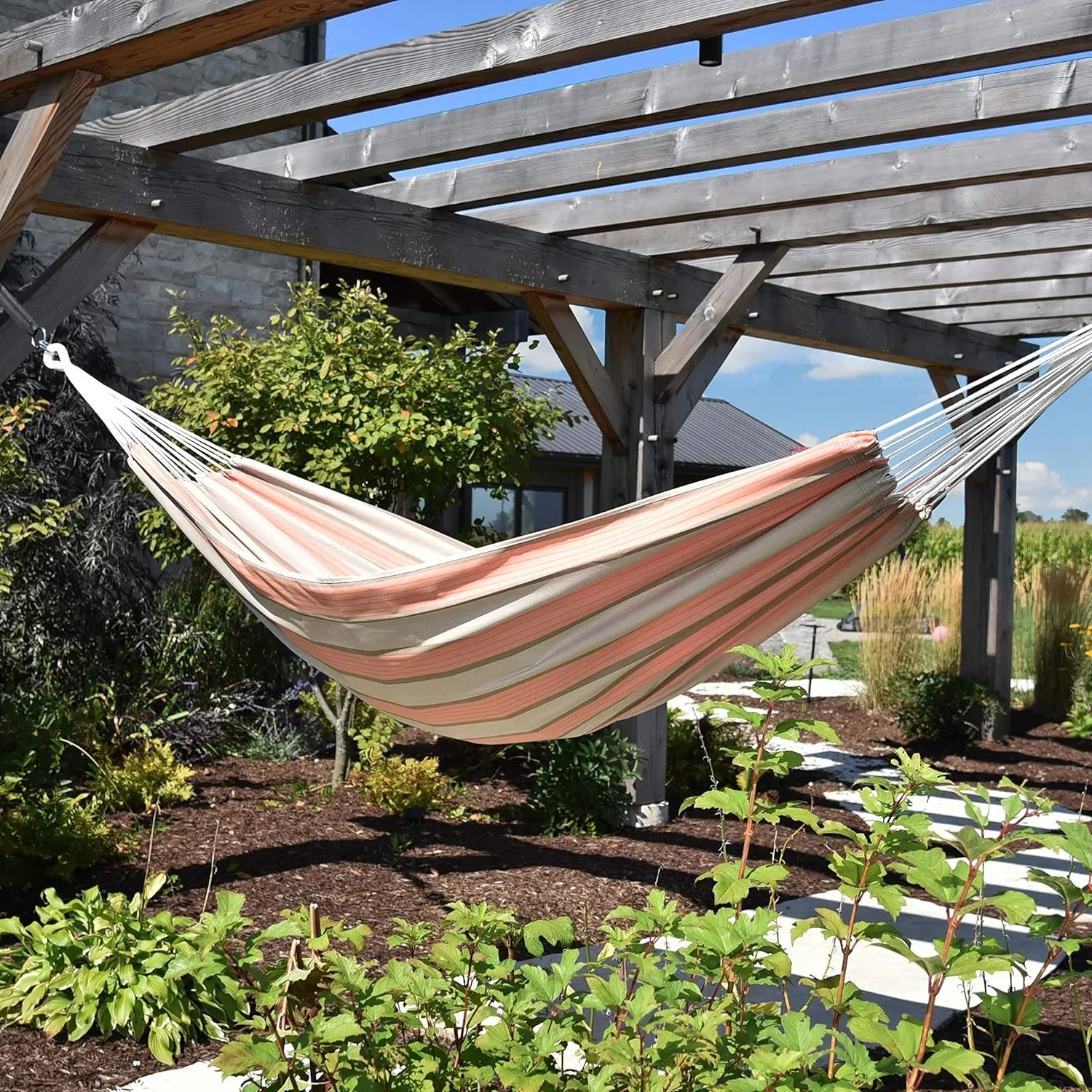 Vivere Double Brazilian Fade and Weather-Resistant Hammock (Cameo)