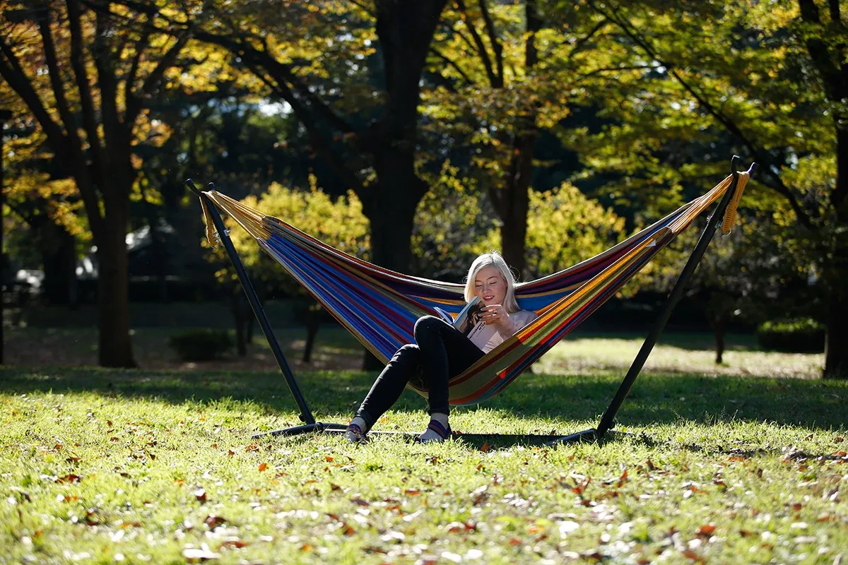 Vivere Double Hammock with Space-Saving Steel Stand, Tropical
