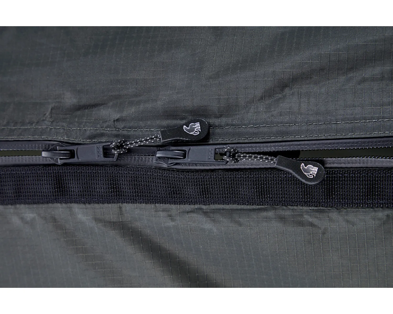 Voss Tech Tarp - Dark Moss Green