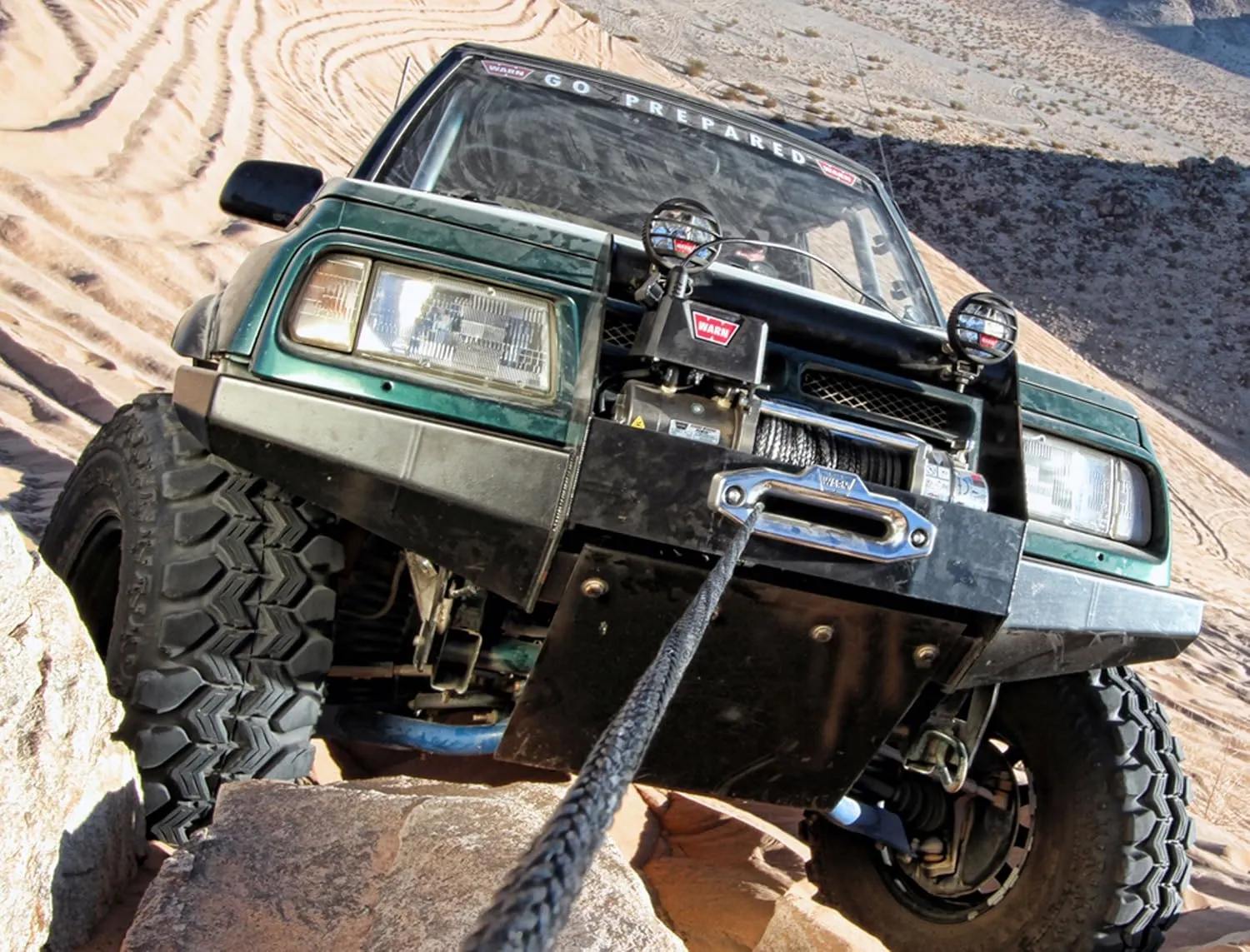 WARN 87800 M8000-S Series Electric 12V Winch with Synthetic Rope: 3/8" Diameter x 100' Length, 4 Ton (8,000 lb) Pulling Capacity